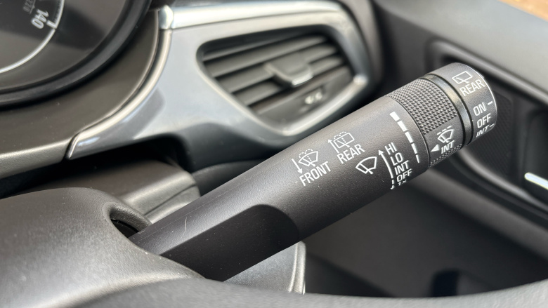 Vauxhall Corsa 1.4 SE Nav 5dr Petrol Hatchback